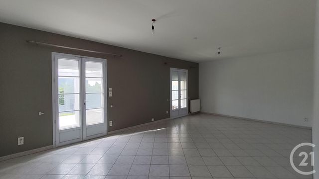 Maison &agrave; vendre - 4 pi&egrave;ces - 91,76 m2 - Bussac Sur Charente - 17 - POITOU-CHARENTES