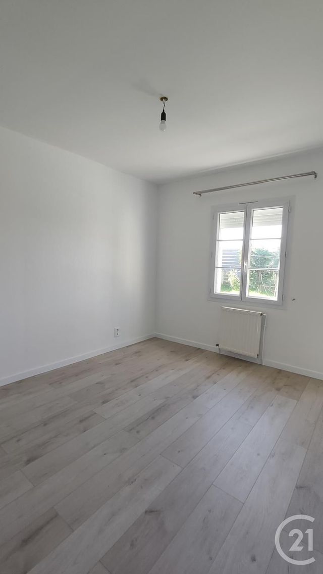 Maison &agrave; vendre - 4 pi&egrave;ces - 91,76 m2 - Bussac Sur Charente - 17 - POITOU-CHARENTES