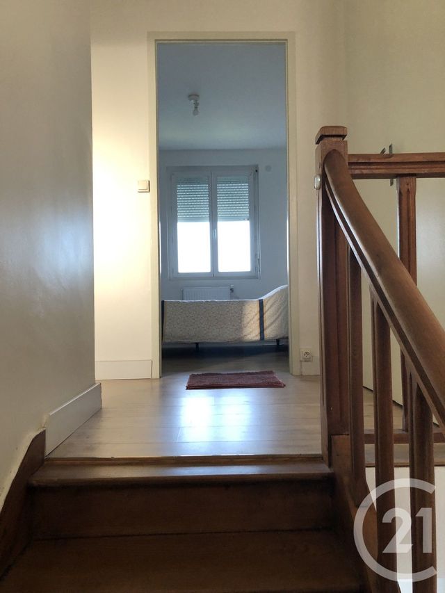 Maison &agrave; vendre - 5 pi&egrave;ces - 83 m2 - Saintes - 17 - POITOU-CHARENTES