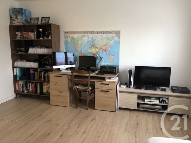 Maison &agrave; vendre - 5 pi&egrave;ces - 83 m2 - Saintes - 17 - POITOU-CHARENTES