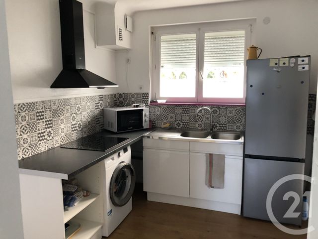 Maison &agrave; vendre - 5 pi&egrave;ces - 83 m2 - Saintes - 17 - POITOU-CHARENTES