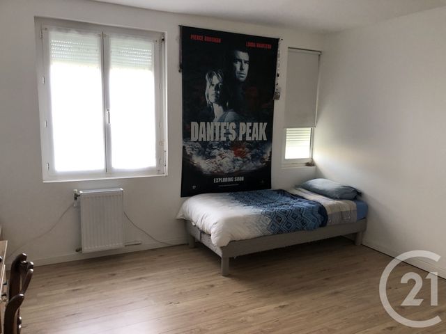 Maison &agrave; vendre - 5 pi&egrave;ces - 83 m2 - Saintes - 17 - POITOU-CHARENTES