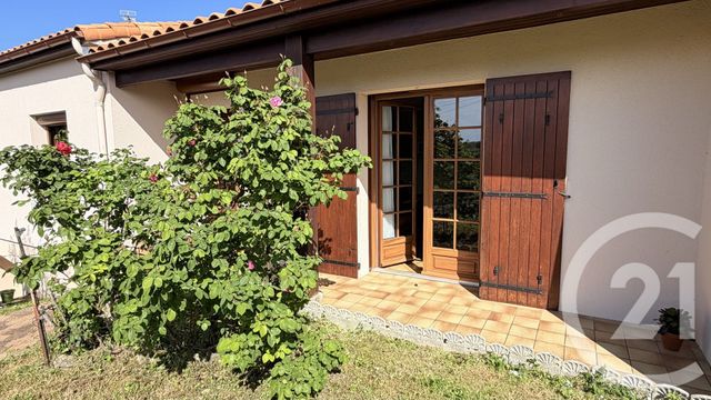 Maison &agrave; vendre - 4 pi&egrave;ces - 89,57 m2 - Saintes - 17 - POITOU-CHARENTES