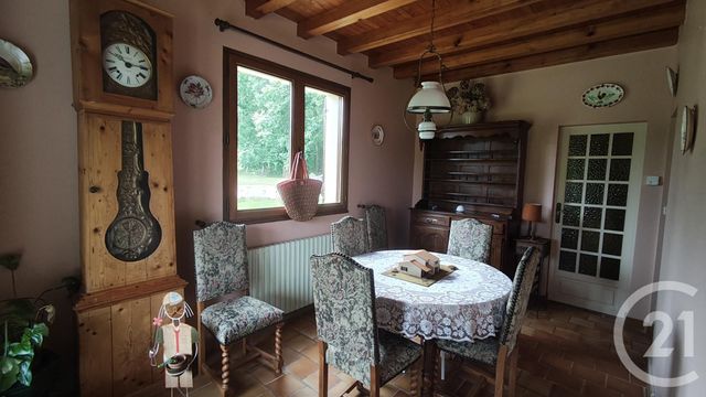 Maison &agrave; vendre - 7 pi&egrave;ces - 153,54 m2 - Saintes - 17 - POITOU-CHARENTES