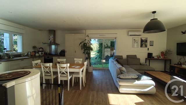 Maison à vendre - 4 pièces - 92,78 m2 - Brizambourg - 17 - POITOU-CHARENTES