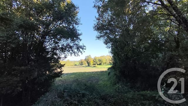 Maison à vendre - 4 pièces - 92,78 m2 - Brizambourg - 17 - POITOU-CHARENTES