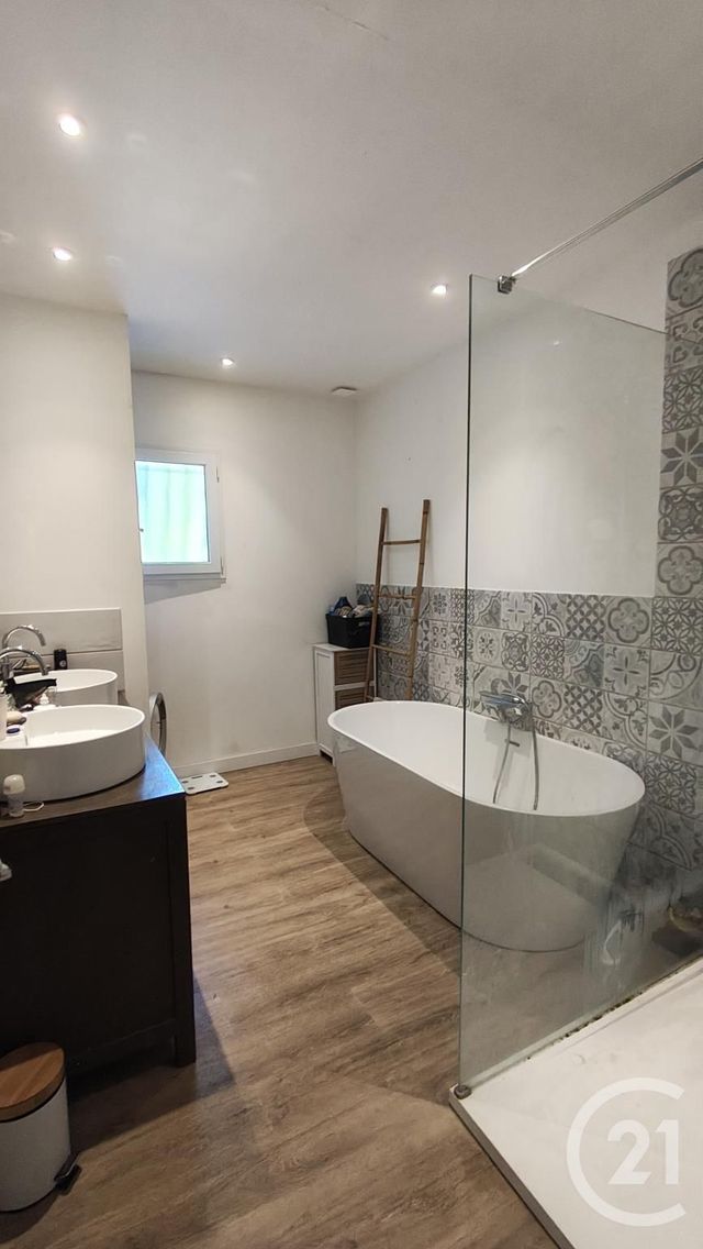 Maison à vendre - 4 pièces - 92,78 m2 - Brizambourg - 17 - POITOU-CHARENTES