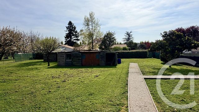 Maison &agrave; vendre - 4 pi&egrave;ces - 122,30 m2 - Meursac - 17 - POITOU-CHARENTES