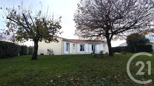 Maison à vendre - 4 pièces - 104,32 m2 - Varzay - 17 - POITOU-CHARENTES