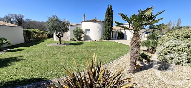 Maison &agrave; vendre - 5 pi&egrave;ces - 151 m2 - Meursac - 17 - POITOU-CHARENTES