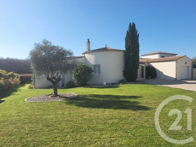 Maison &agrave; vendre - 5 pi&egrave;ces - 151 m2 - Meursac - 17 - POITOU-CHARENTES