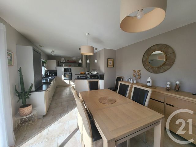 Maison &agrave; vendre - 5 pi&egrave;ces - 151 m2 - Meursac - 17 - POITOU-CHARENTES