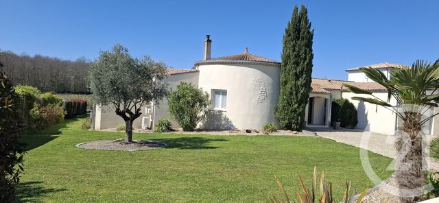 Maison &agrave; vendre - 5 pi&egrave;ces - 151 m2 - Meursac - 17 - POITOU-CHARENTES