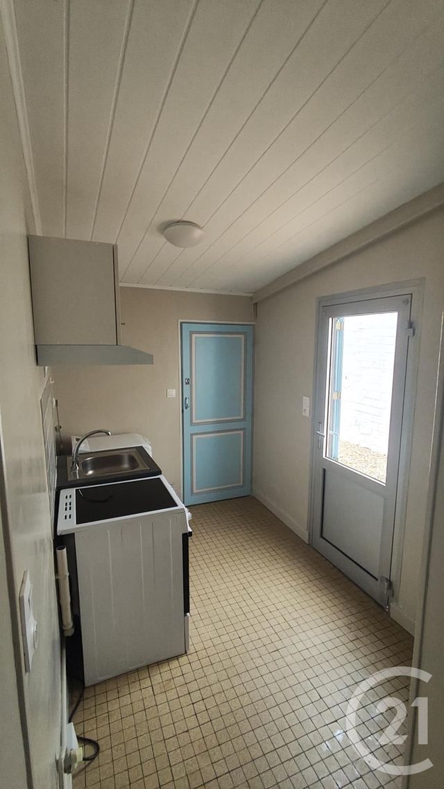 Maison &agrave; vendre - 4 pi&egrave;ces - 81,18 m2 - Saintes - 17 - POITOU-CHARENTES