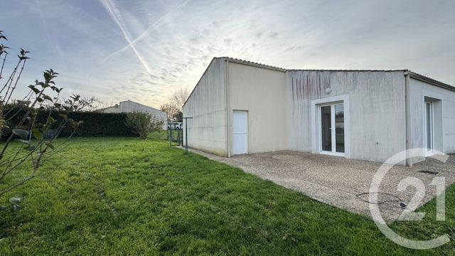 Maison &agrave; vendre - 3 pi&egrave;ces - 77,59 m2 - Fontcouverte - 17 - POITOU-CHARENTES