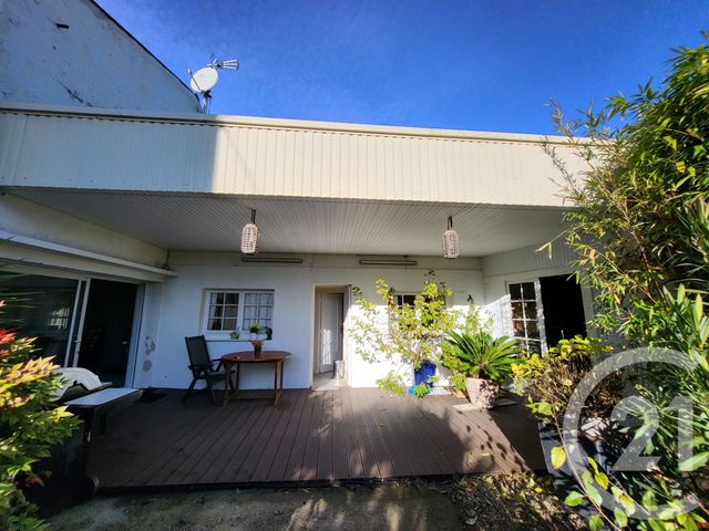 Maison &agrave; vendre - 5 pi&egrave;ces - 152 m2 - Saintes - 17 - POITOU-CHARENTES