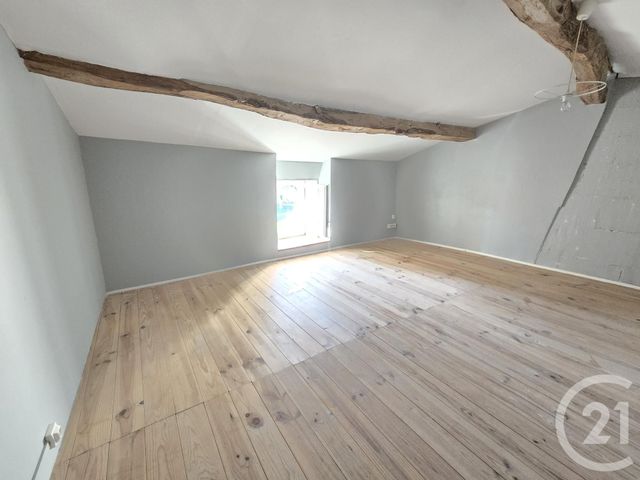 Maison à vendre - 5 pièces - 172,65 m2 - Varzay - 17 - POITOU-CHARENTES