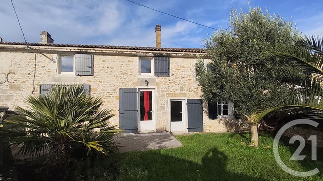 Maison à vendre - 5 pièces - 172,65 m2 - Varzay - 17 - POITOU-CHARENTES