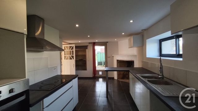 Maison à vendre - 5 pièces - 172,65 m2 - Varzay - 17 - POITOU-CHARENTES