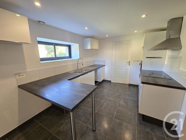 Maison à vendre - 5 pièces - 172,65 m2 - Varzay - 17 - POITOU-CHARENTES