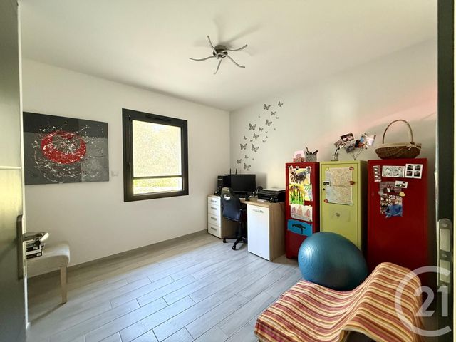 Maison &agrave; vendre - 4 pi&egrave;ces - 119,46 m2 - Saintes - 17 - POITOU-CHARENTES