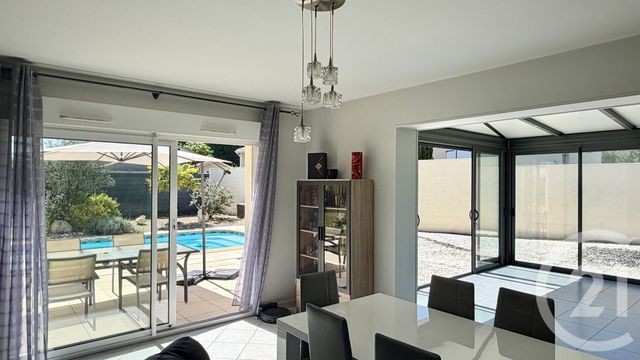 Maison &agrave; vendre - 7 pi&egrave;ces - 150,78 m2 - Chaniers - 17 - POITOU-CHARENTES