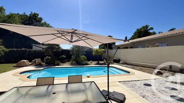 Maison &agrave; vendre - 7 pi&egrave;ces - 150,78 m2 - Chaniers - 17 - POITOU-CHARENTES