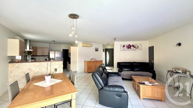 Maison &agrave; vendre - 7 pi&egrave;ces - 150,78 m2 - Chaniers - 17 - POITOU-CHARENTES