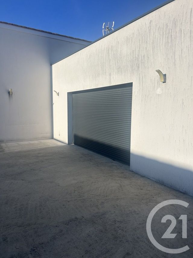 Maison &agrave; louer - 4 pi&egrave;ces - 105 m2 - Les Gonds - 17 - POITOU-CHARENTES