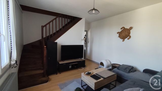 Maison &agrave; vendre - 3 pi&egrave;ces - 63,50 m2 - Saintes - 17 - POITOU-CHARENTES