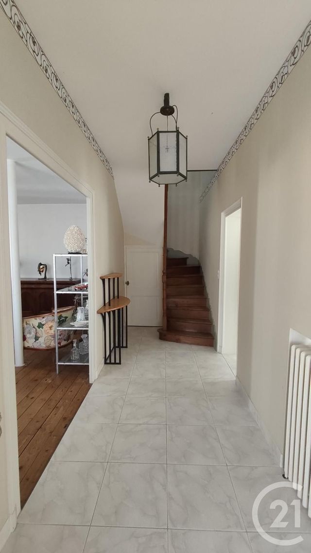 Maison &agrave; vendre - 5 pi&egrave;ces - 120 m2 - Saintes - 17 - POITOU-CHARENTES