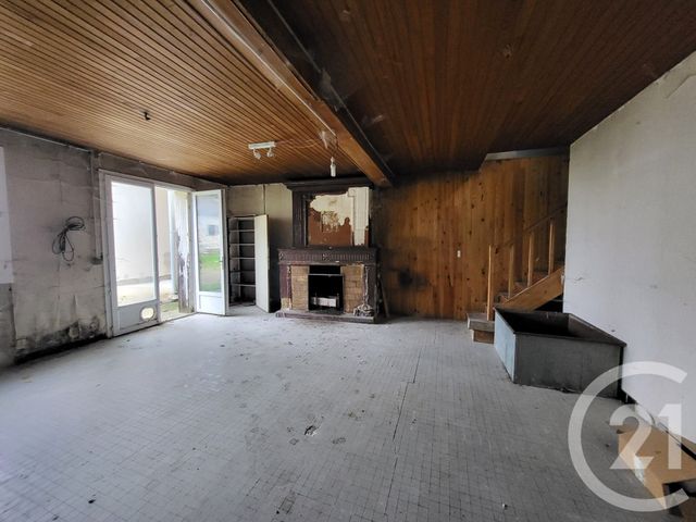 Maison &agrave; vendre - 5 pi&egrave;ces - 144 m2 - St Cesaire - 17 - POITOU-CHARENTES