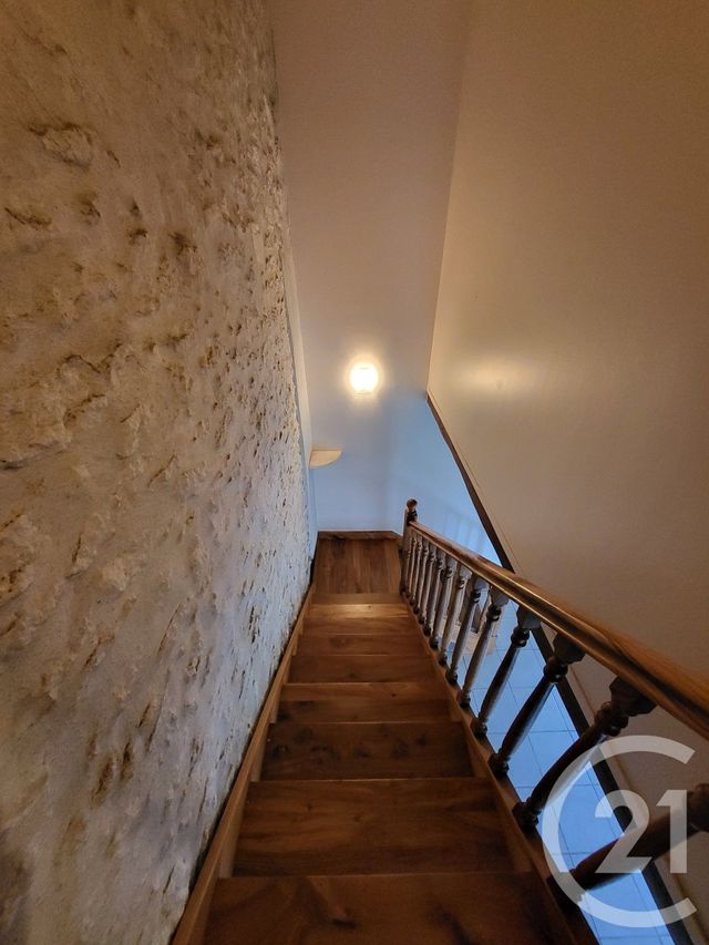 Maison &agrave; vendre - 5 pi&egrave;ces - 144 m2 - St Cesaire - 17 - POITOU-CHARENTES