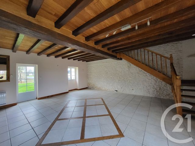 Maison &agrave; vendre - 5 pi&egrave;ces - 144 m2 - St Cesaire - 17 - POITOU-CHARENTES