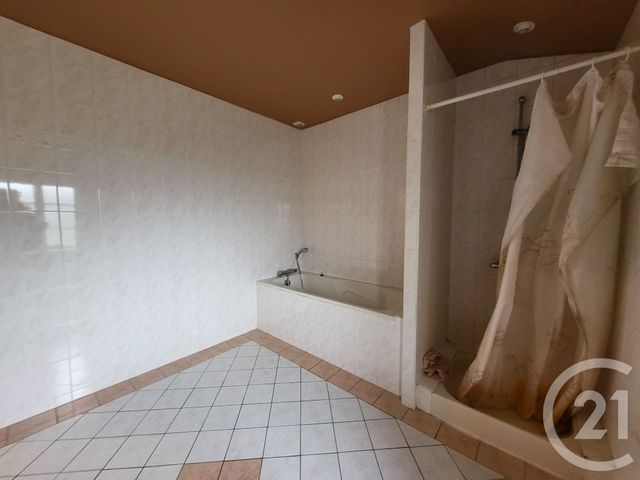 Maison &agrave; vendre - 5 pi&egrave;ces - 144 m2 - St Cesaire - 17 - POITOU-CHARENTES