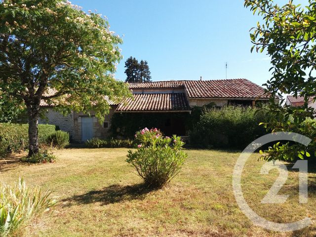 Maison &agrave; vendre - 5 pi&egrave;ces - 177,91 m2 - Mazerolles - 17 - POITOU-CHARENTES