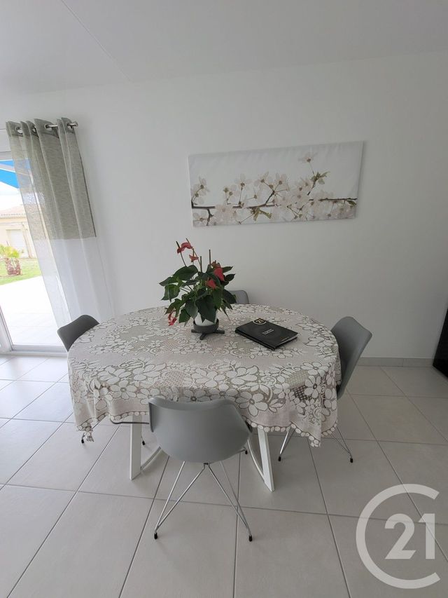 Maison &agrave; vendre - 5 pi&egrave;ces - 99 m2 - Saintes - 17 - POITOU-CHARENTES