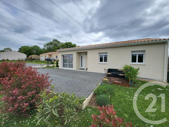 Maison &agrave; vendre - 5 pi&egrave;ces - 99 m2 - Saintes - 17 - POITOU-CHARENTES