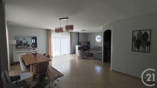 Maison &agrave; vendre - 5 pi&egrave;ces - 144 m2 - Saintes - 17 - POITOU-CHARENTES