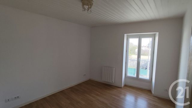 Appartement F3 &agrave; vendre - 6 pi&egrave;ces - 159 m2 - Thenac - 17 - POITOU-CHARENTES