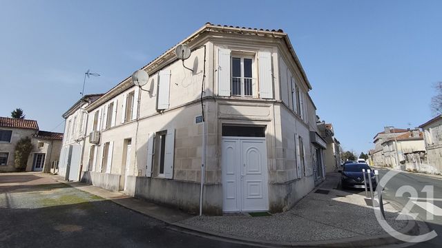 Appartement F3 &agrave; vendre - 6 pi&egrave;ces - 159 m2 - Thenac - 17 - POITOU-CHARENTES