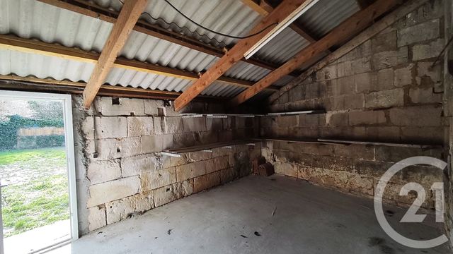 Appartement F3 &agrave; vendre - 6 pi&egrave;ces - 159 m2 - Thenac - 17 - POITOU-CHARENTES