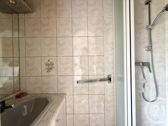 Maison &agrave; vendre - 4 pi&egrave;ces - 111,30 m2 - Saintes - 17 - POITOU-CHARENTES