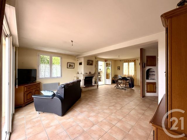 Maison &agrave; vendre - 4 pi&egrave;ces - 111,30 m2 - Saintes - 17 - POITOU-CHARENTES
