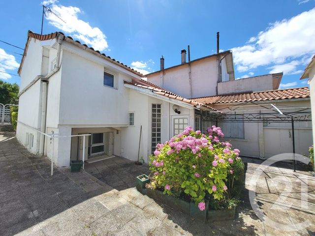 Maison &agrave; vendre - 3 pi&egrave;ces - 109 m2 - Saintes - 17 - POITOU-CHARENTES