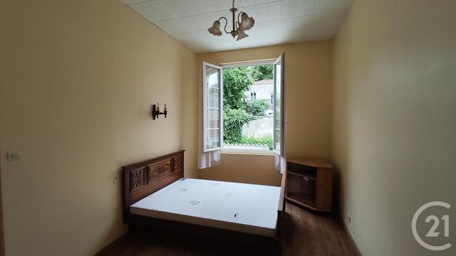 Maison &agrave; vendre - 5 pi&egrave;ces - 83 m2 - Saintes - 17 - POITOU-CHARENTES
