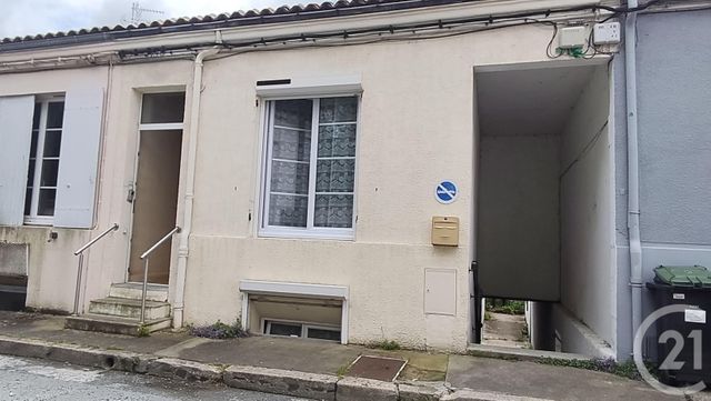 Maison &agrave; vendre - 5 pi&egrave;ces - 83 m2 - Saintes - 17 - POITOU-CHARENTES