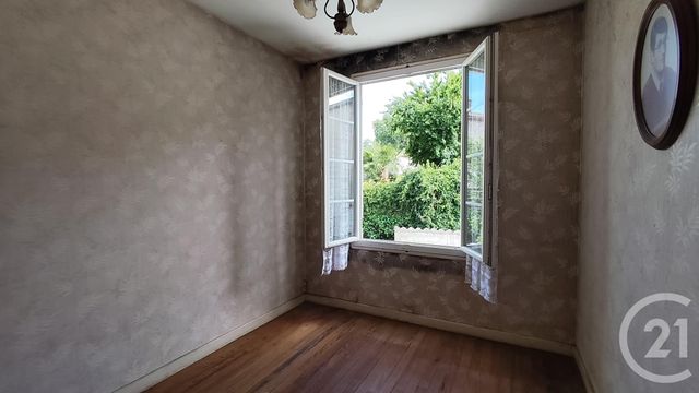 Maison &agrave; vendre - 5 pi&egrave;ces - 91 m2 - Saintes - 17 - POITOU-CHARENTES