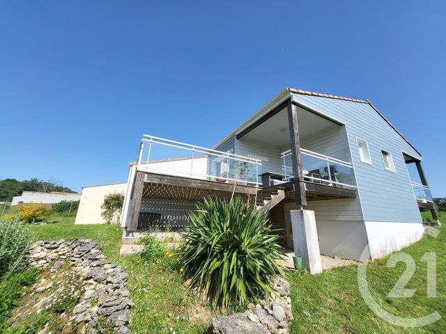 Maison &agrave; vendre - 6 pi&egrave;ces - 151 m2 - Bussac Sur Charente - 17 - POITOU-CHARENTES