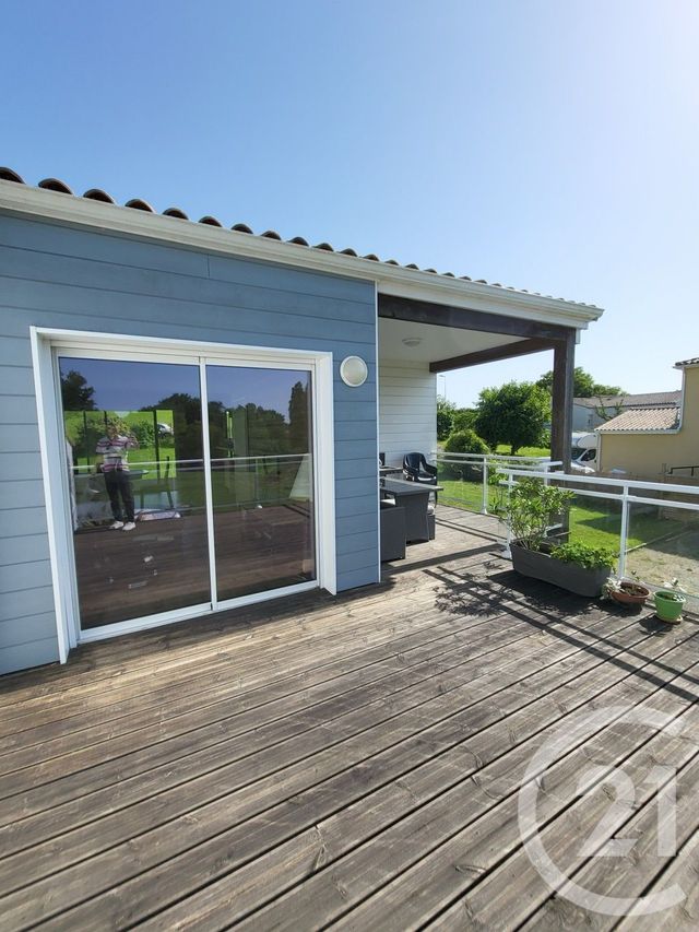 Maison &agrave; vendre - 6 pi&egrave;ces - 151 m2 - Bussac Sur Charente - 17 - POITOU-CHARENTES